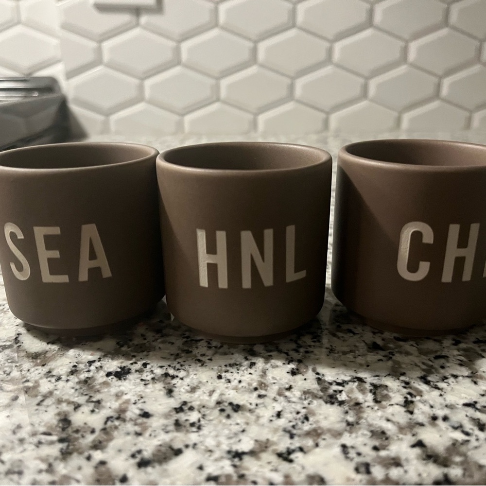 ✨Discontinued! Starbucks Reserve espresso cup set - Chicago, Honolulu, Seattle
